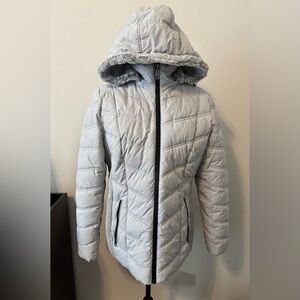 Nautica Women's Quilted Hooded Jacket - Light Gray Size Medium